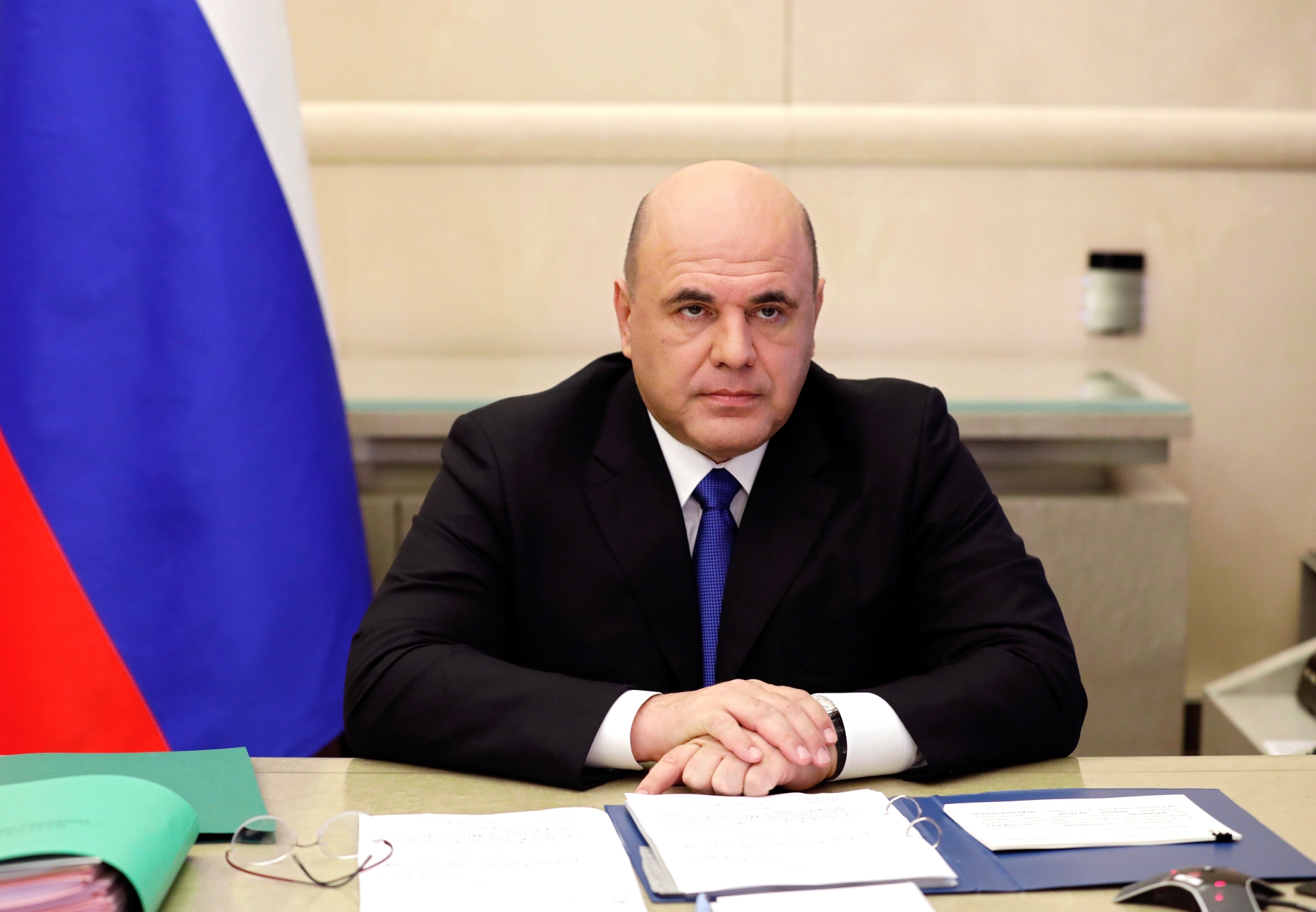 Правительство РФ выделит 13,5 млрд рублей на выплаты пособий по безработице