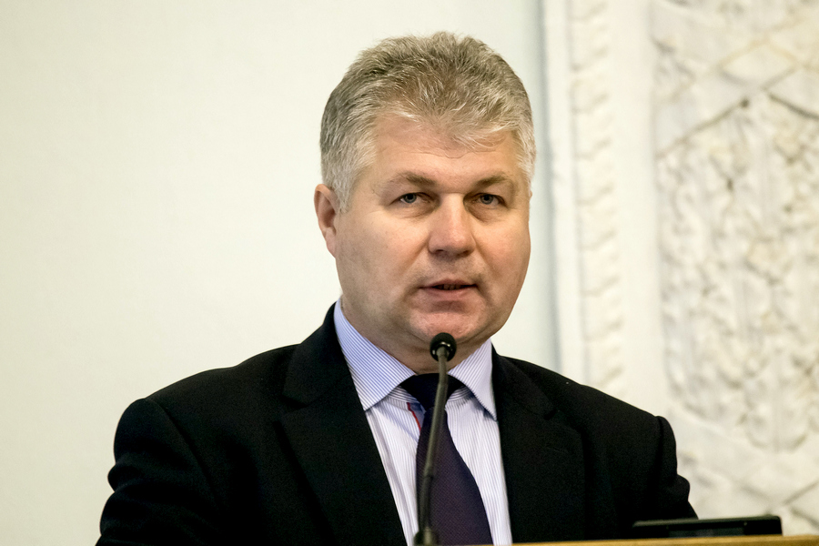 Александр Румак: Заявок от пожилых на доставку продуктов и лекарств становится больше
