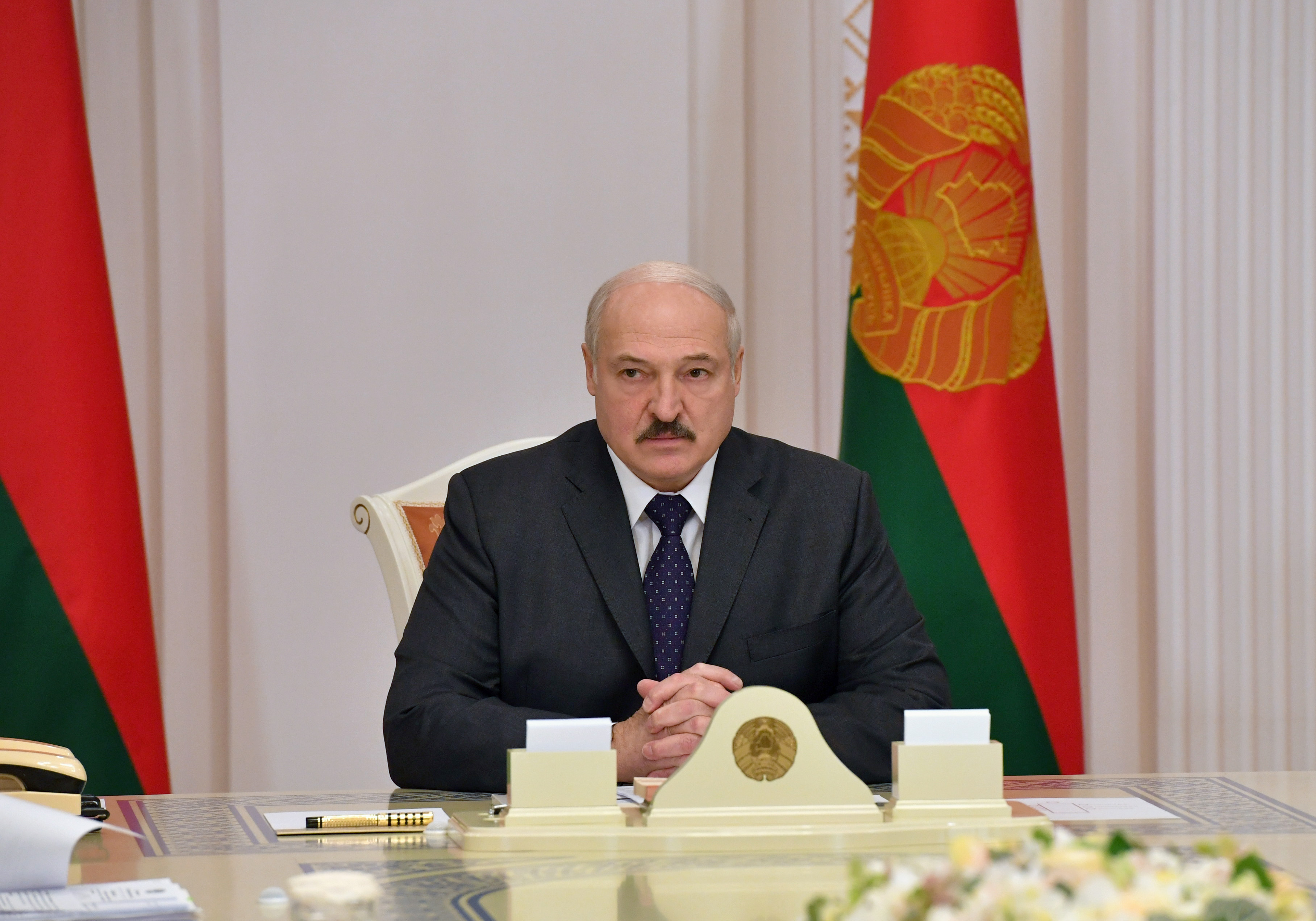 Александр Лукашенко: Главное – продать по хорошей цене, а не просто "выпихнуть" товар за границу