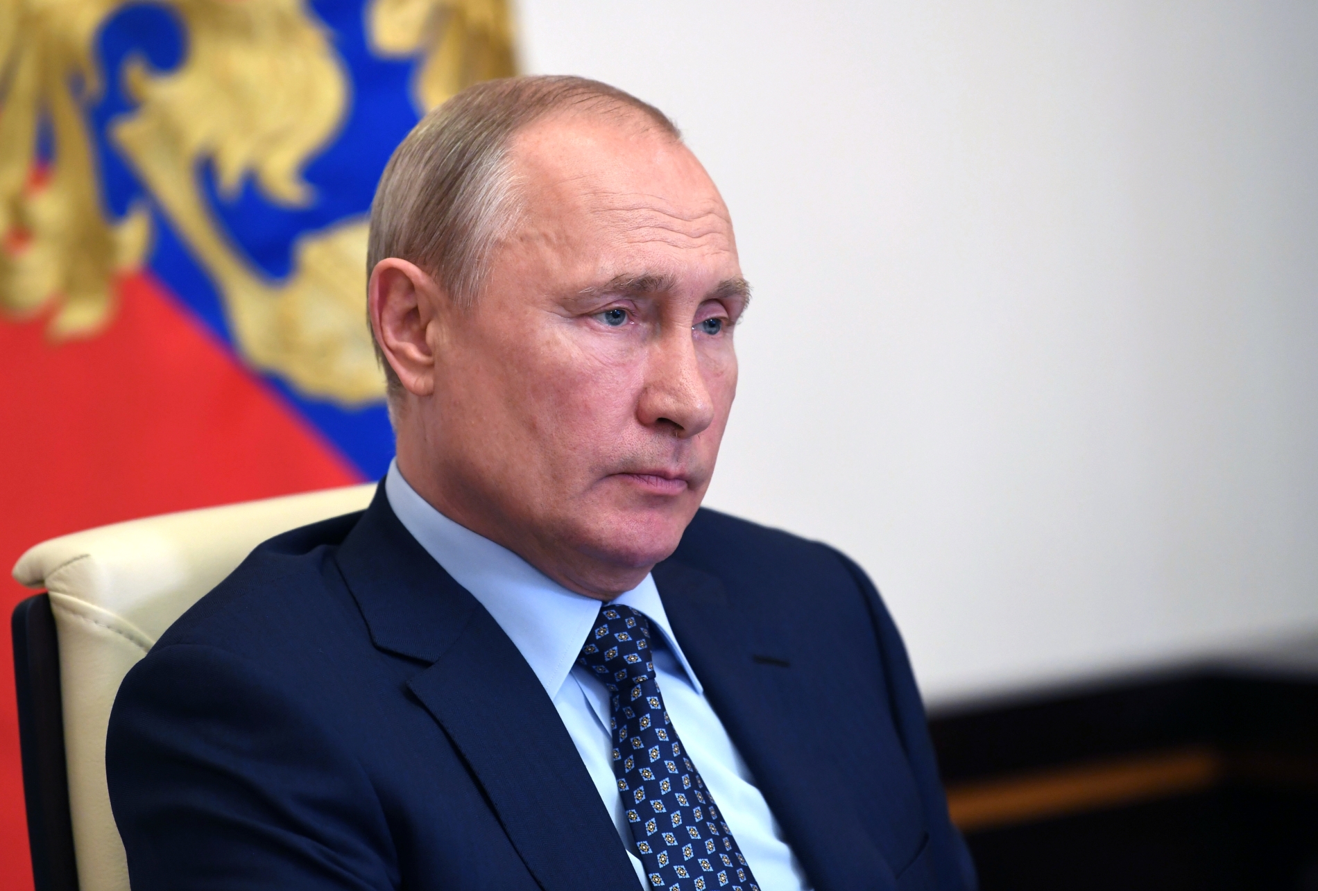 Владимир Путин призвал быть готовыми к возможной второй волне коронавируса
