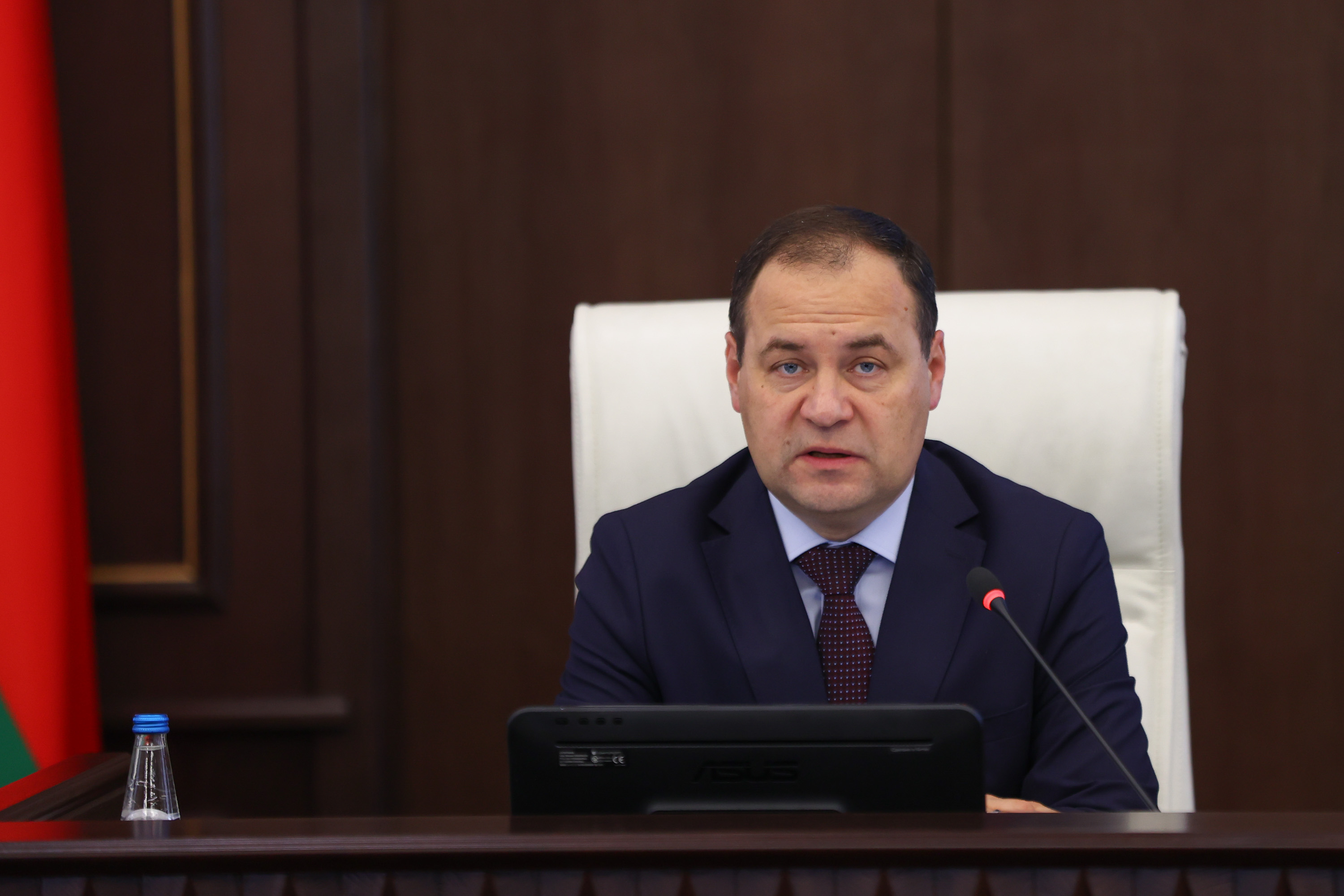 Роман Головченко: Бюджет предлагается формировать исходя из целевого сценария