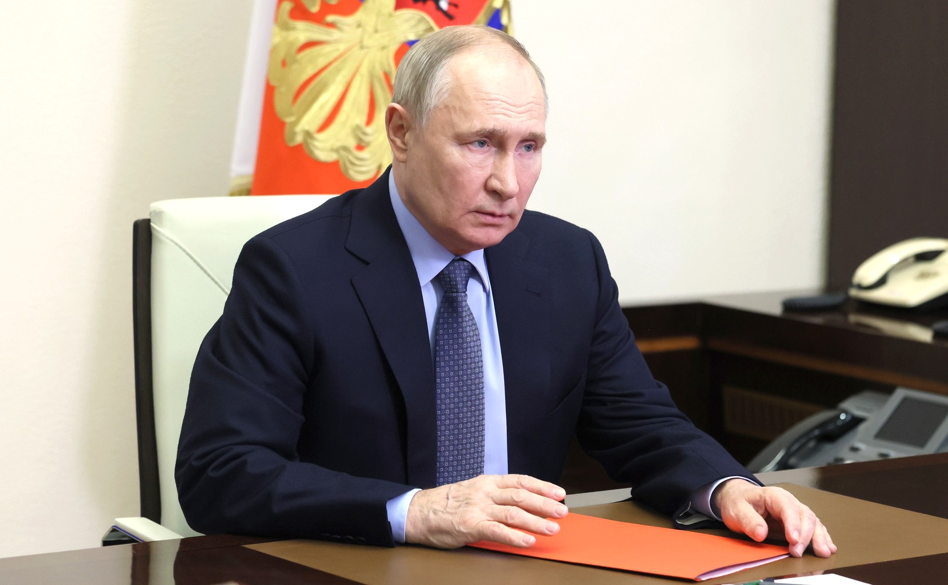 Путин обсудил с Совбезом РФ отношения с ближайшими партнерами