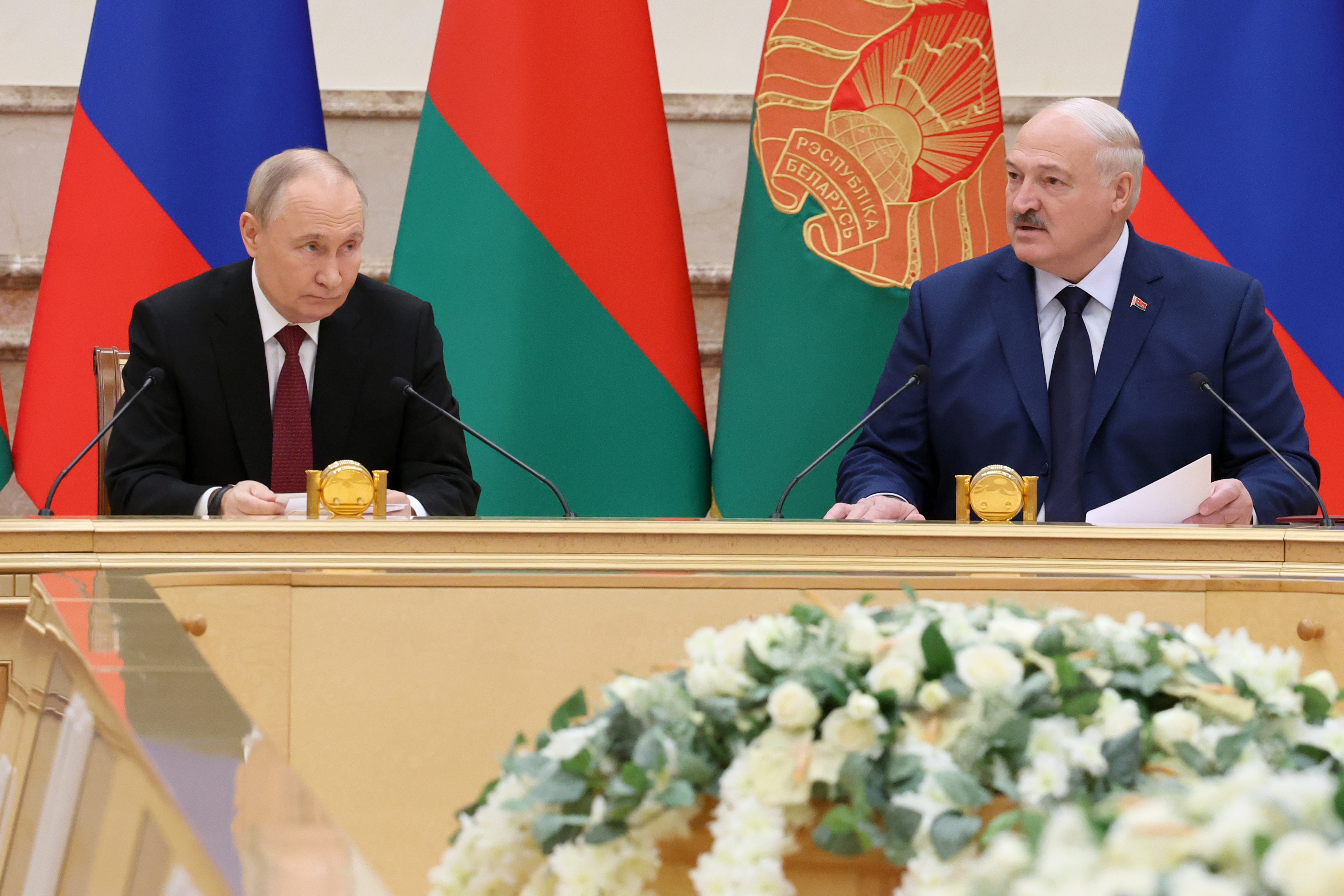 Владимир Путин и Александр Лукашенко провели телефонный разговор
