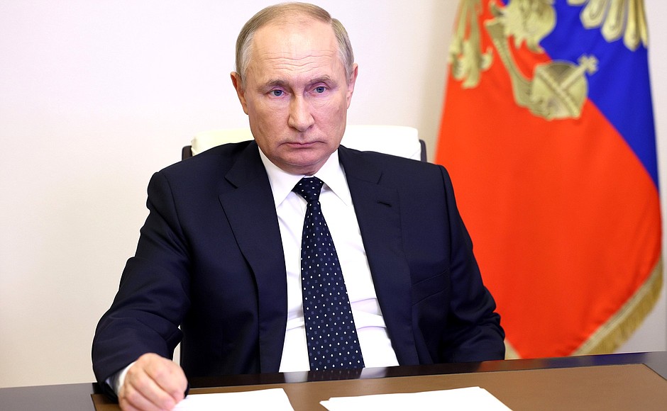 Владимир Путин: надо сделать все, чтобы не дать недоброжелателям раскачать ситуацию внутри России