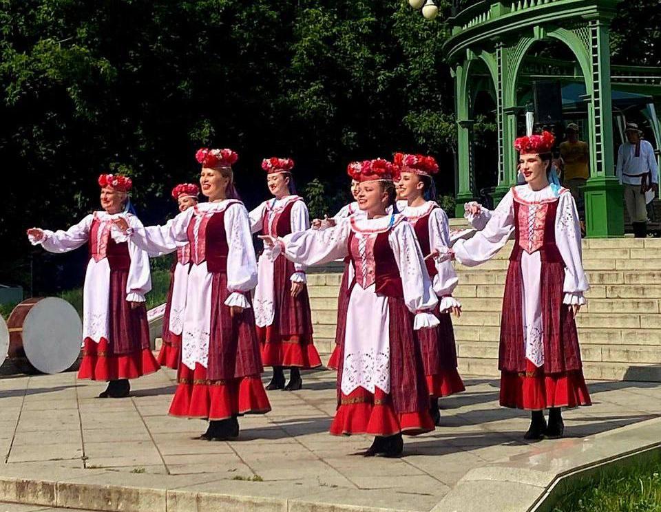 В парке "Останкино" на ВДНХ прошел белорусский народный праздник Купалье