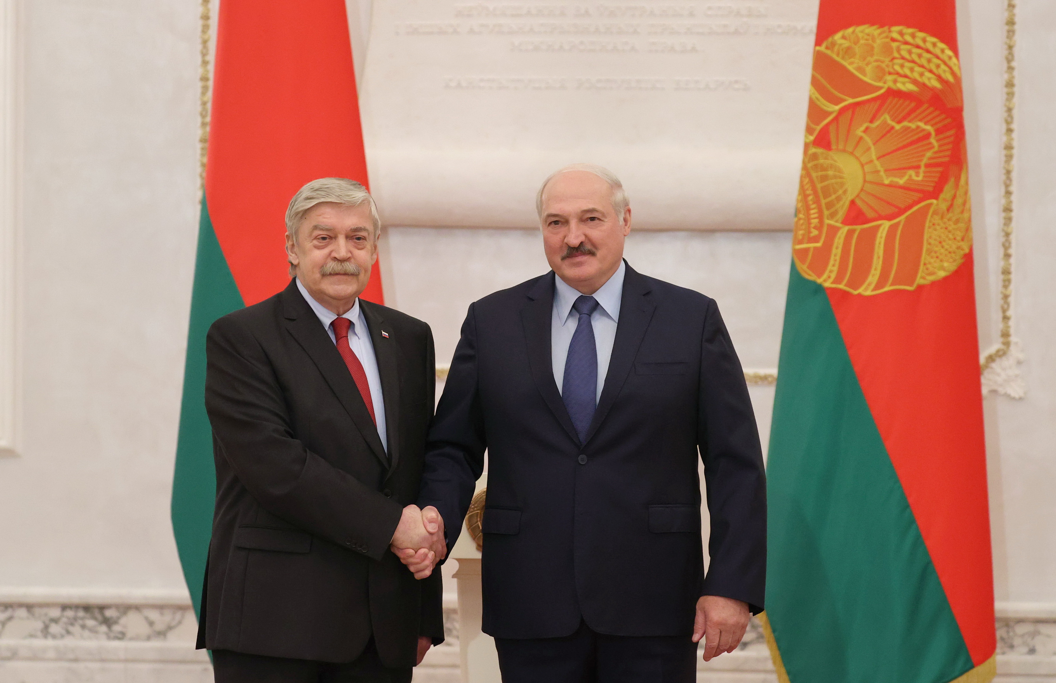 Лукашенко: Пусть наши отношения с Российской Федерацией никого не напрягают
