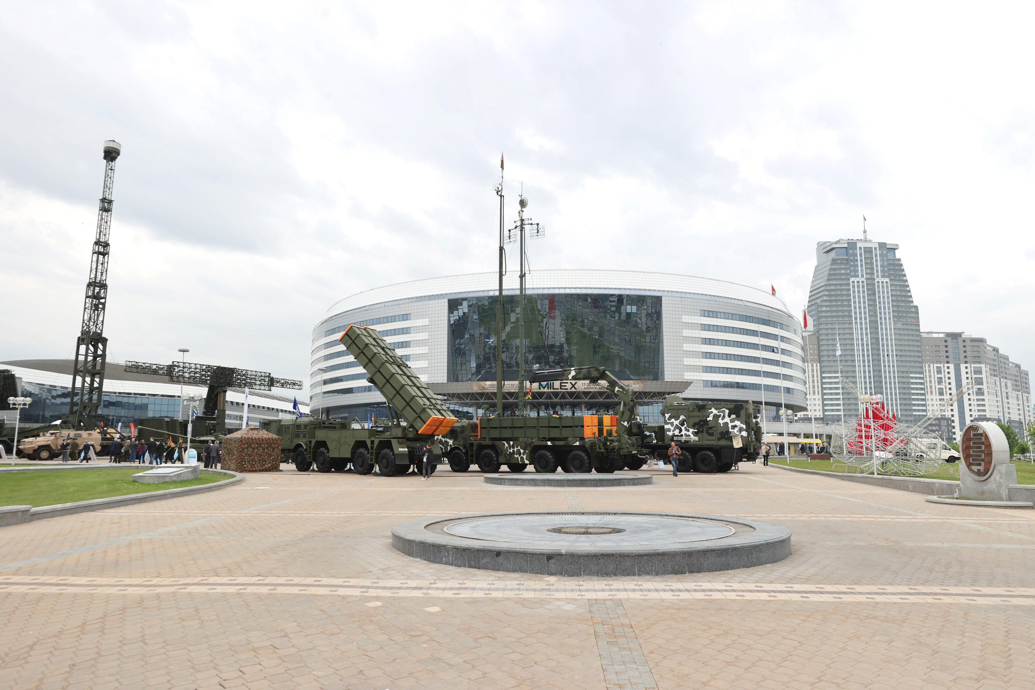 В Минске дан старт  XI Международной выставки вооружения и военной техники "MILEX-2023"