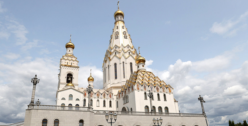 Православные верующие отмечают Преображение Господне