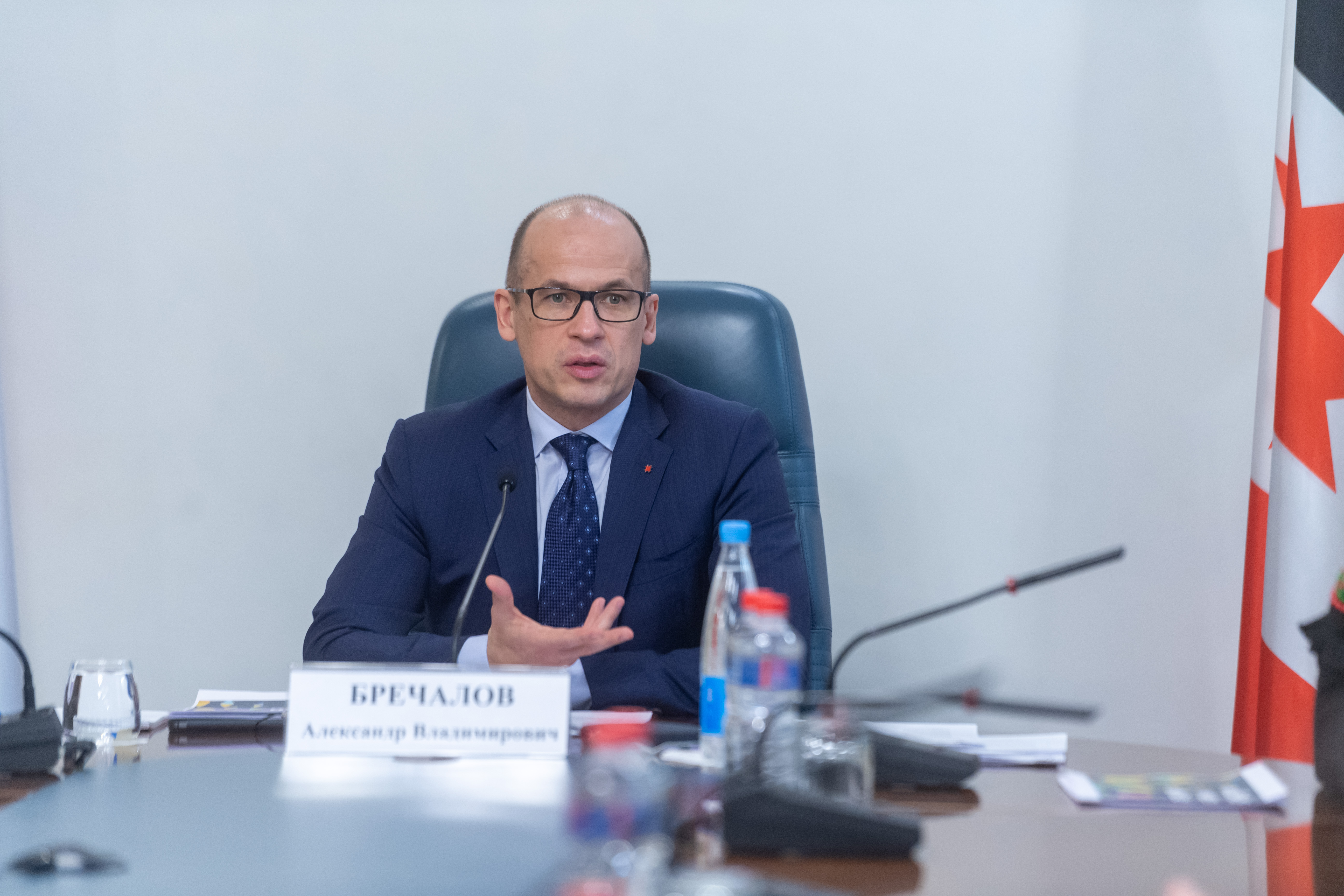 Владимир Путин провел рабочую встречу с главой Удмуртии Александром Бречаловым