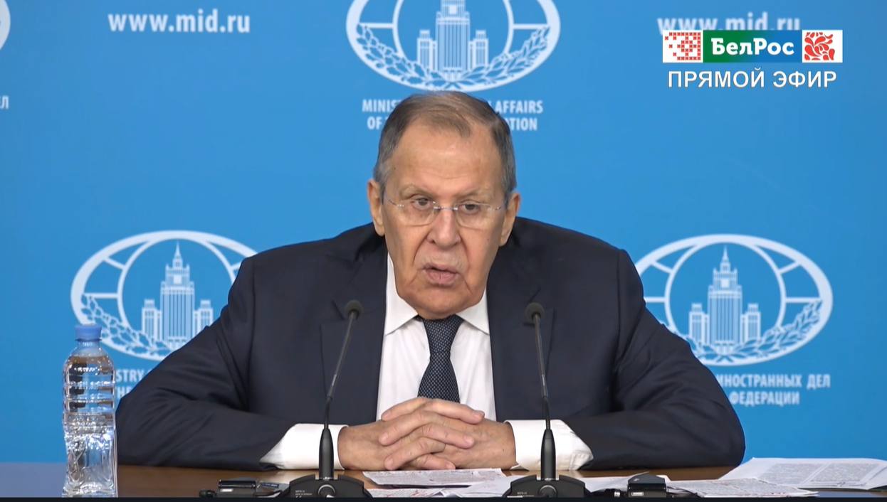  Западный мир окончательно скатился к «праву сильного