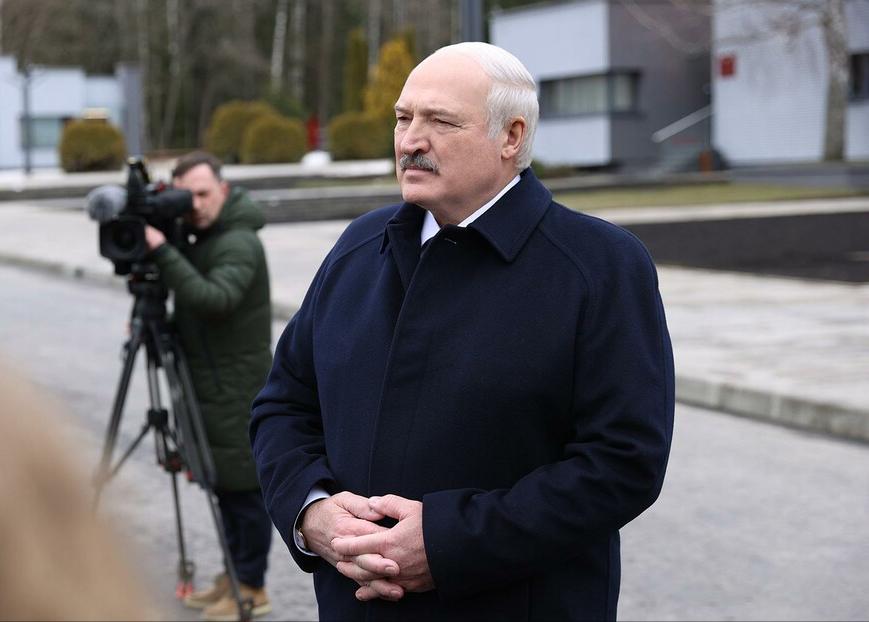 Президент Беларуси: если они безумцы, то они этому процессу дадут толчок