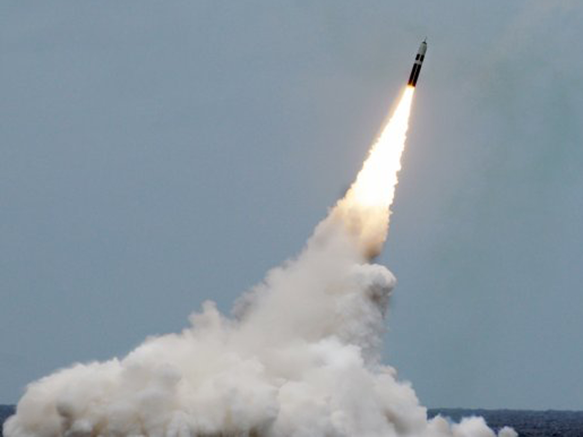 Россия разрабатывает "убийцу авианосцев" - ракету "Змеевик"