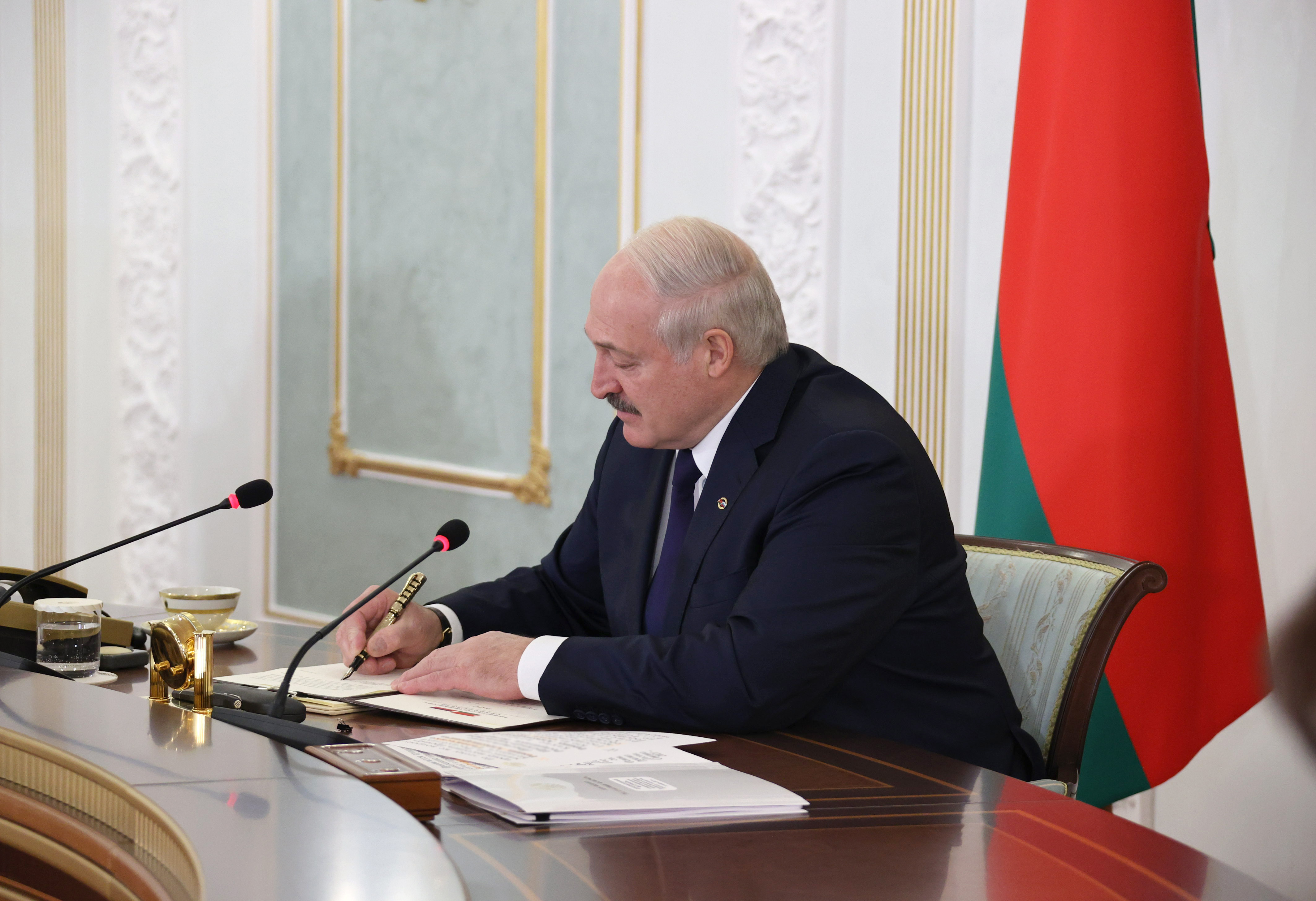 Александр Лукашенко предложил создать медиахолдинг Союзного государства