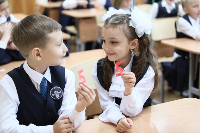 Урок союзничества и дружбы в российских школах