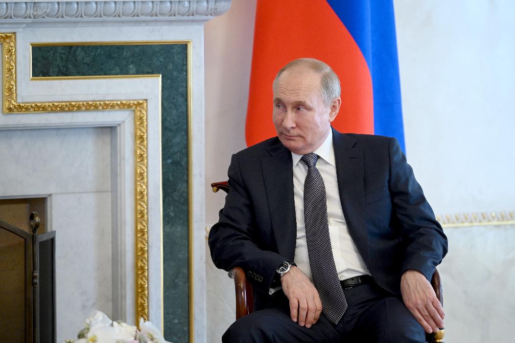 Владимир Путин: российская экономика выдерживает санкционный удар, выдерживает весьма достойно