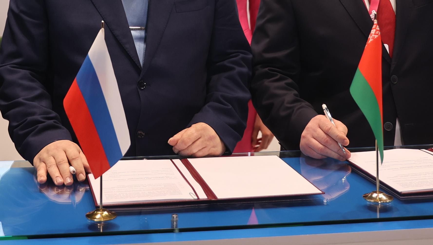 Россия и Беларусь подписали дорожную карту по развитию станкостроения