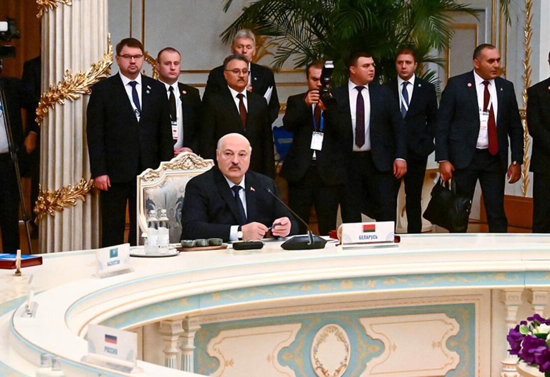 Лукашенко глав стран СНГ: давайте видеть партнеров в первую очередь друг в друге