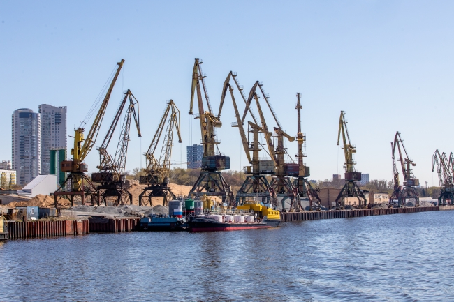 Глава концерна "Белнефтехим": Мы уже переориентировали наши поставки на порты Российской Федерации