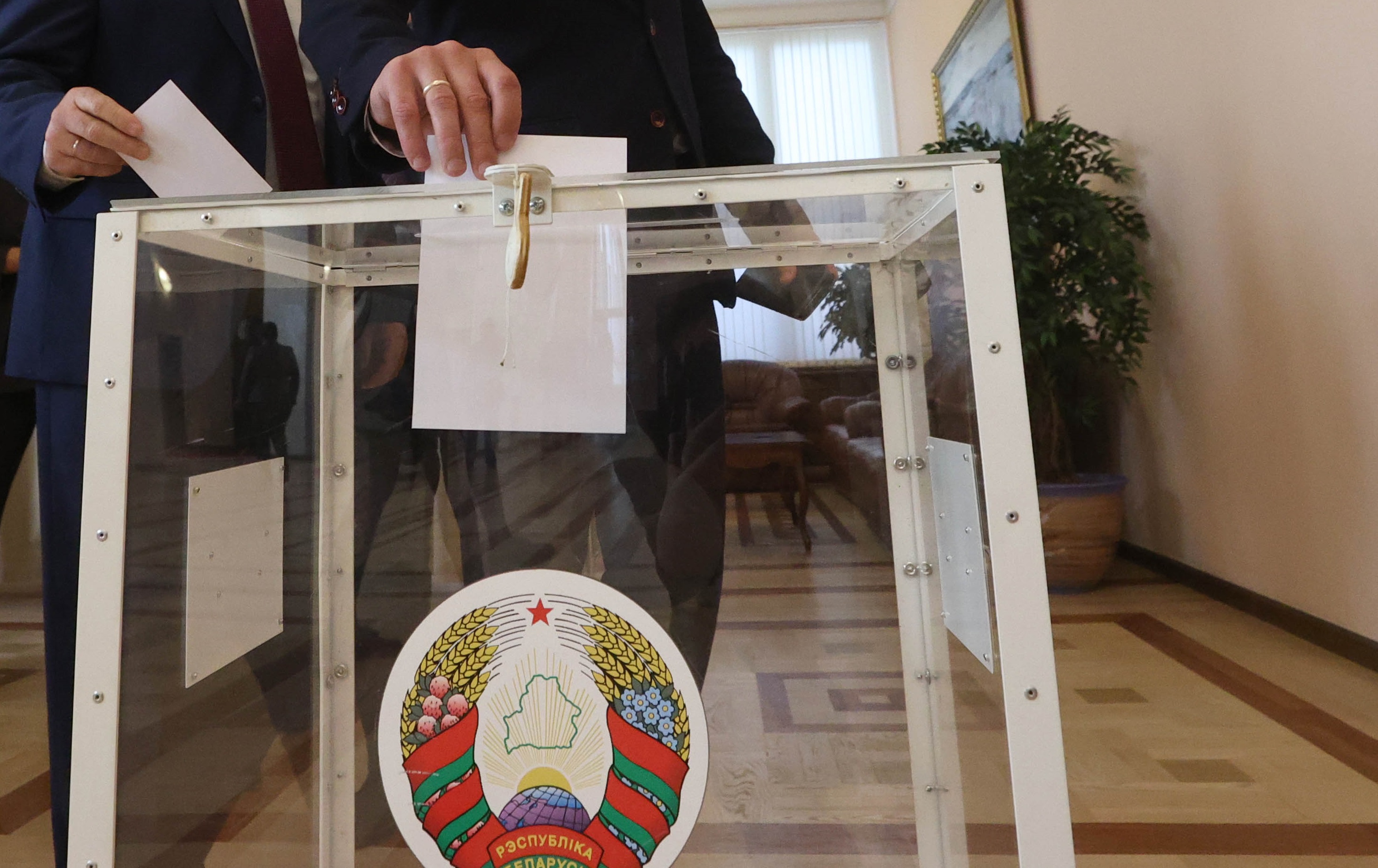 В Беларуси начинается досрочное голосование на выборах депутатов