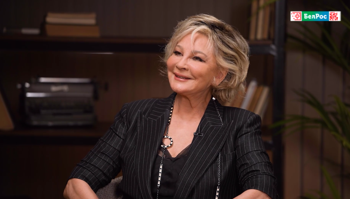 В гостях программы Наши Люди" - любимая тетя Таня