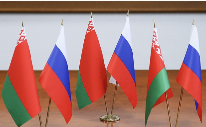 Александр Лукашенко: Беларусь и Россия создают совместную спутниковую группировку