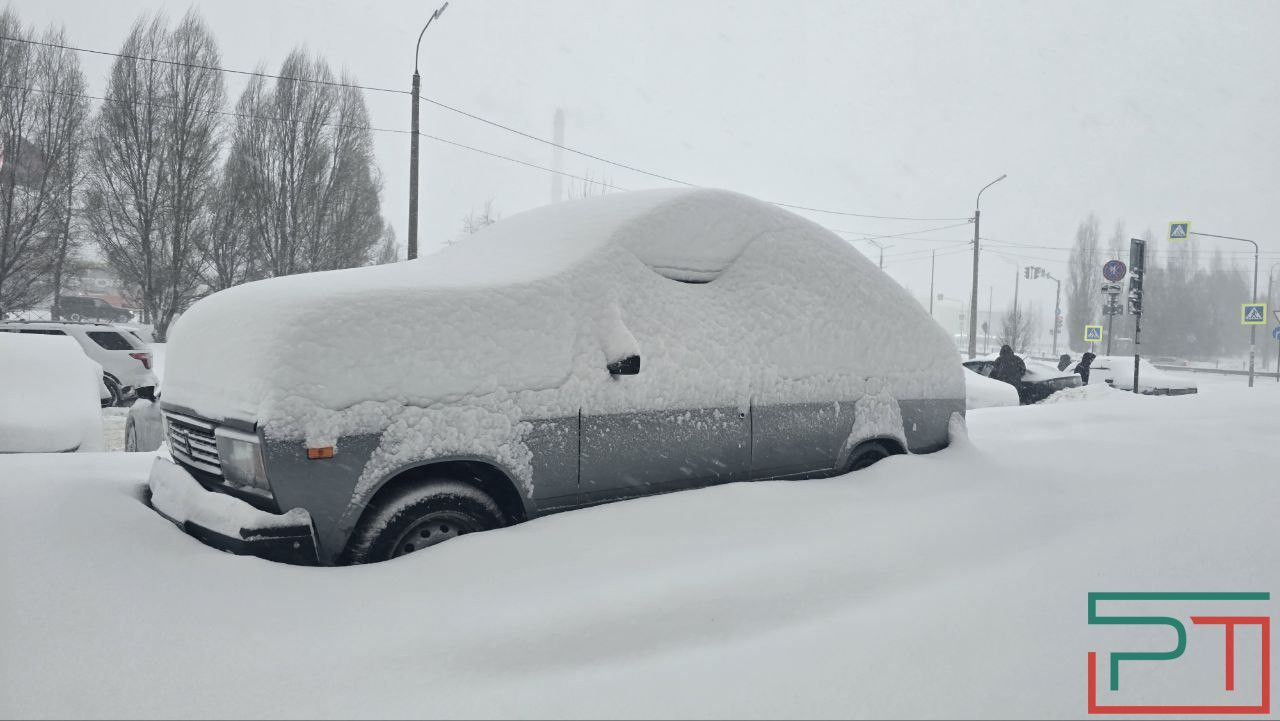 В Казани разбушевался снежный шторм