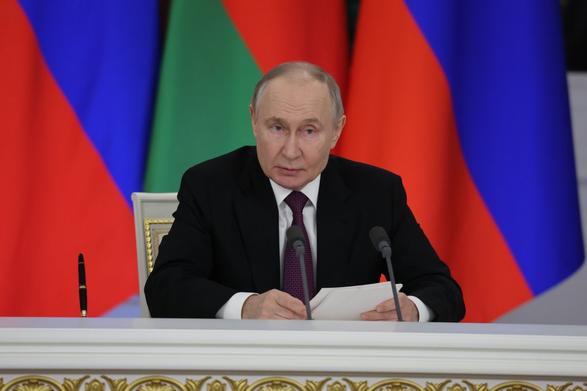 Путин: развитие отношений отвечает интересам братских народов России и Беларуси