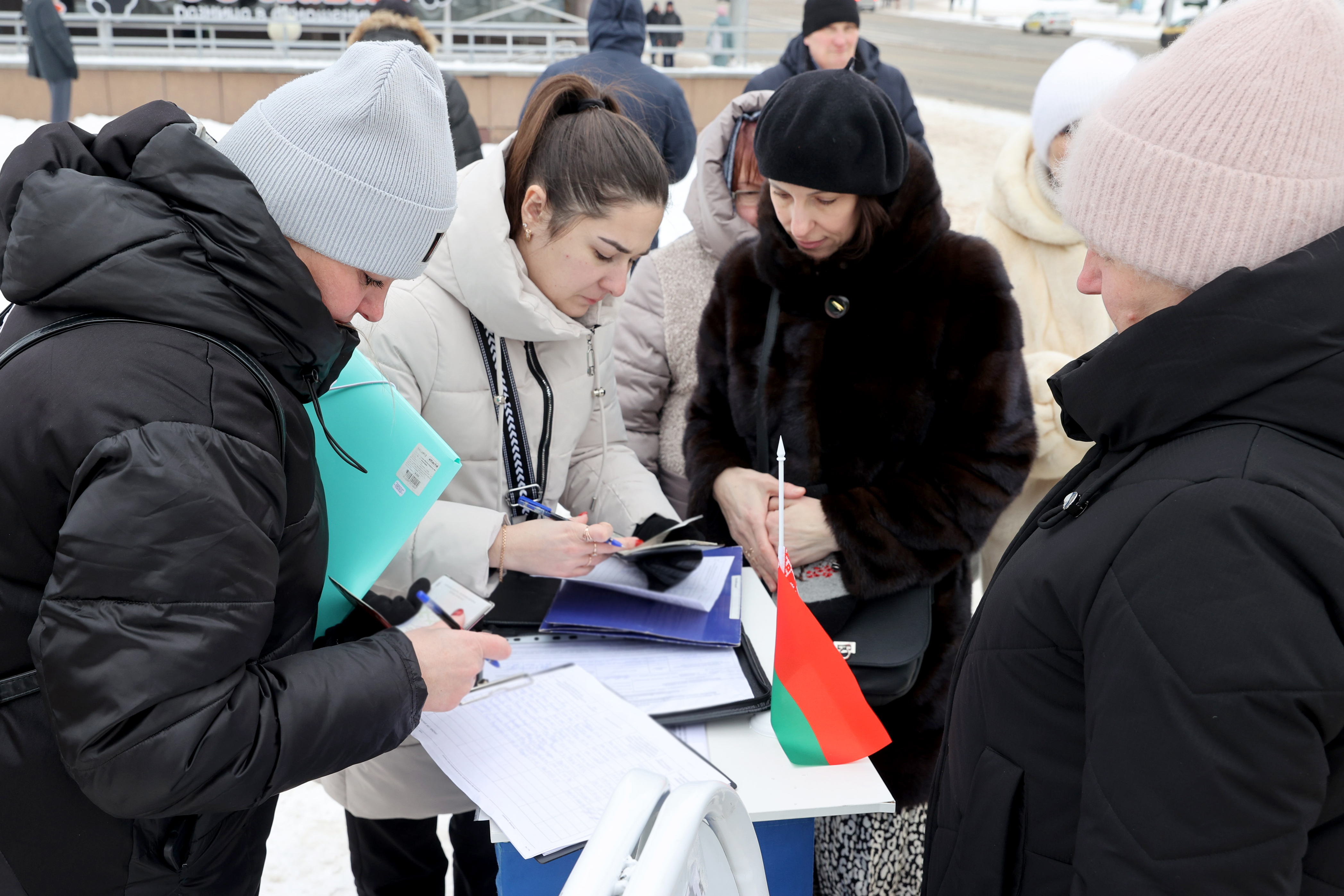 В Беларуси стартовал сбор подписей для выдвижения кандидатов в Президенты 