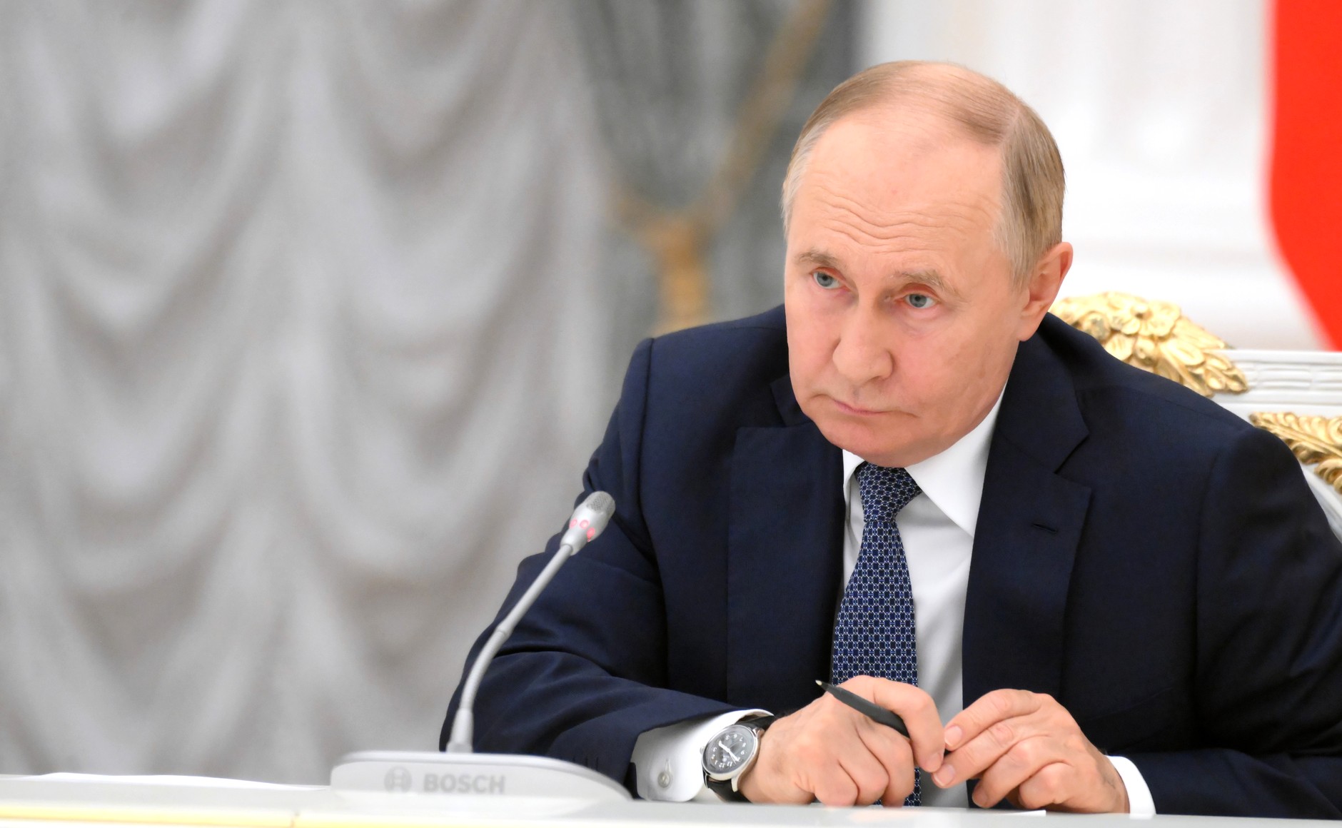 Путин: надо интегрировать восстановление Донбасса и Новороссии в нацпроекты