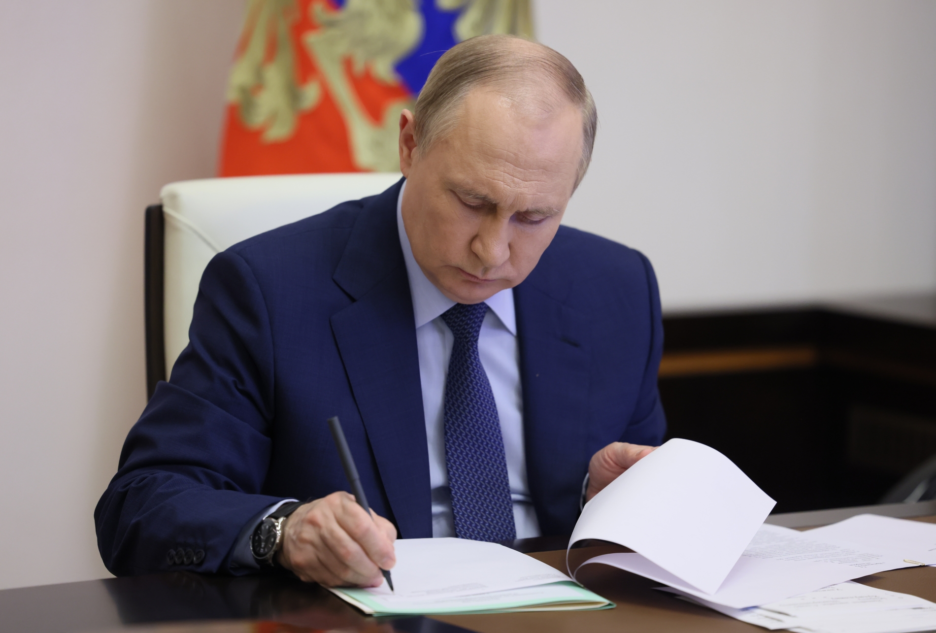 Путин сменил постоянного представителя России при ОДКБ