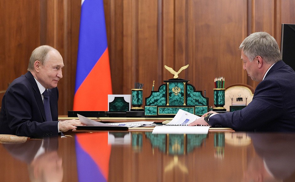 Владимир Путин принял в Кремле губернатора Ульяновской области 