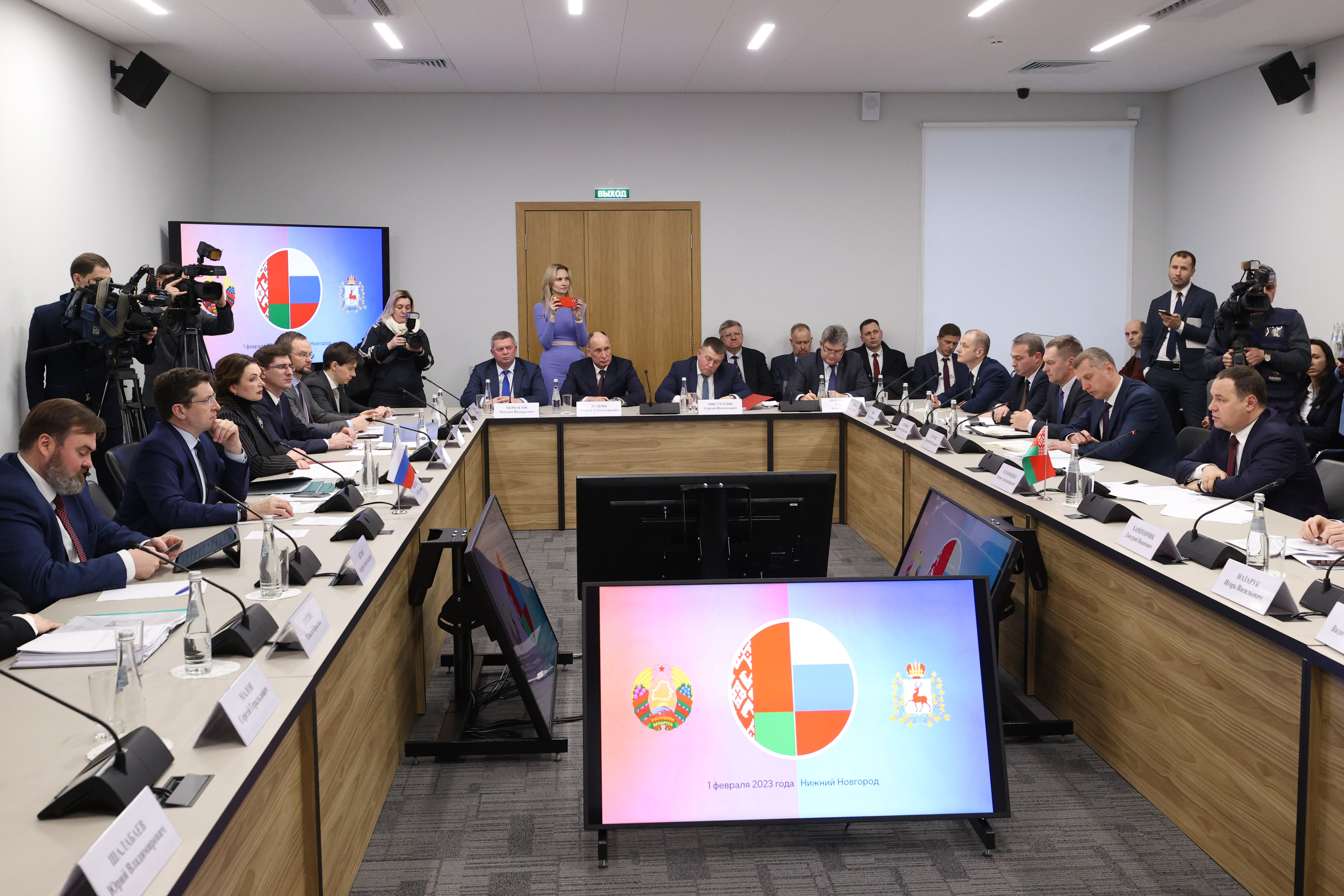 Роман Головченко: санкционное давление сплотило Россию и Беларусь в политическом и экономическом плане