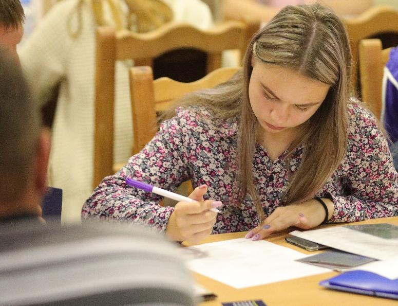Российских и белорусских школьников пригласили поучаствовать в литературном конкурсе 