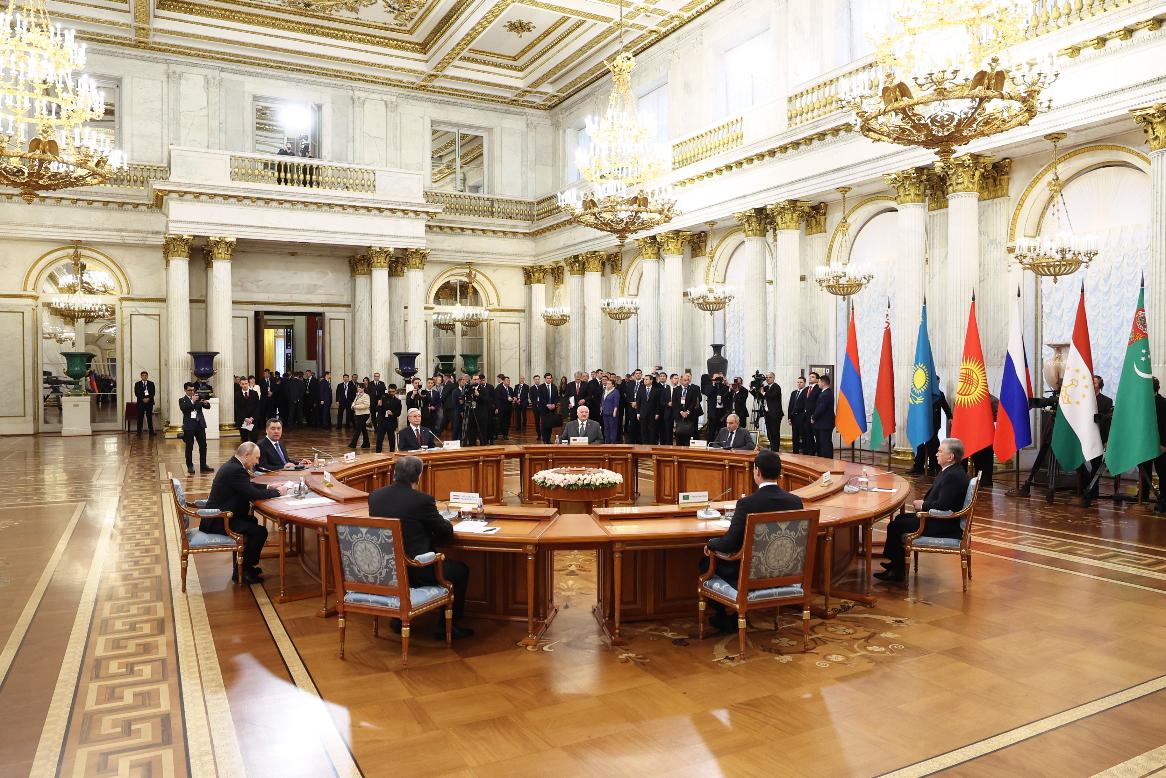 В  Эрмитаже прошла неформальная встреча глав государств – участников СНГ