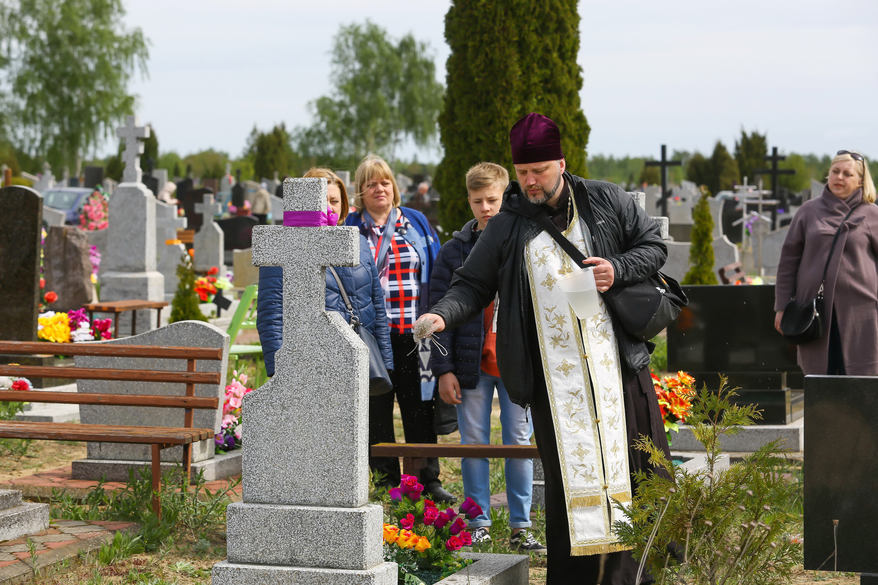 Сегодня у православных верующих Радоница