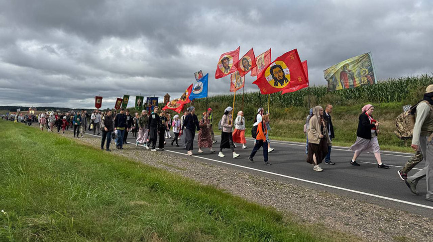 В Жировичах начался Всебелорусский крестный ход длиной более 250 километров