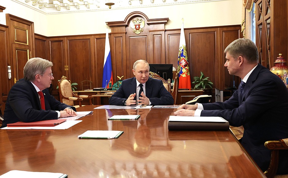 В Кремле обсудили вопросы транспортной доступности Новороссии и Донбасса