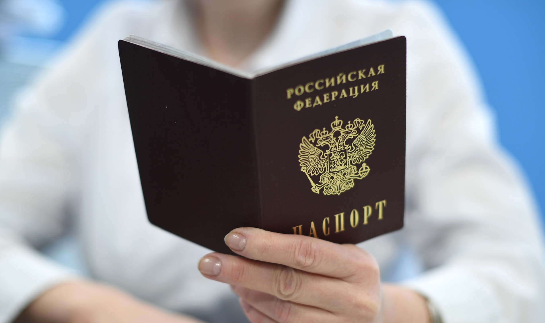 Владимир Путин упростил получение российского гражданства для жителей Запорожской и Херсонской областей 