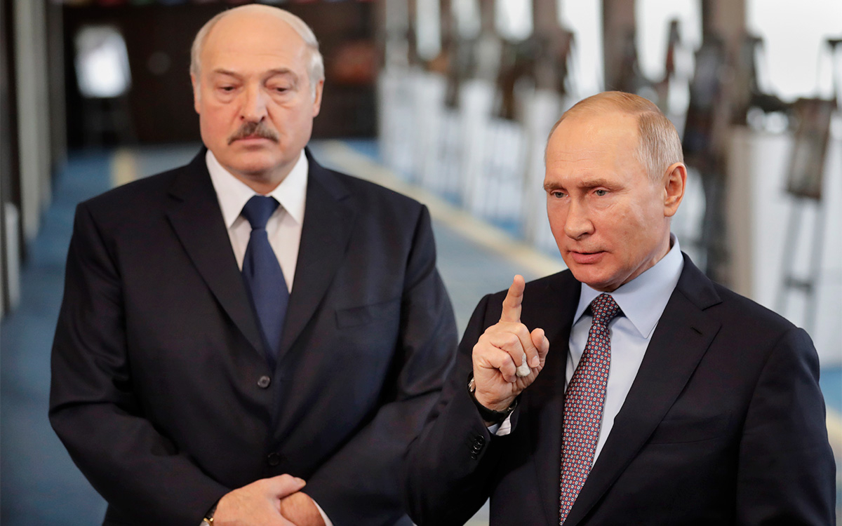 Владимир Путин и Александр Лукашенко обсудили ситуацию на белорусско-польской границе