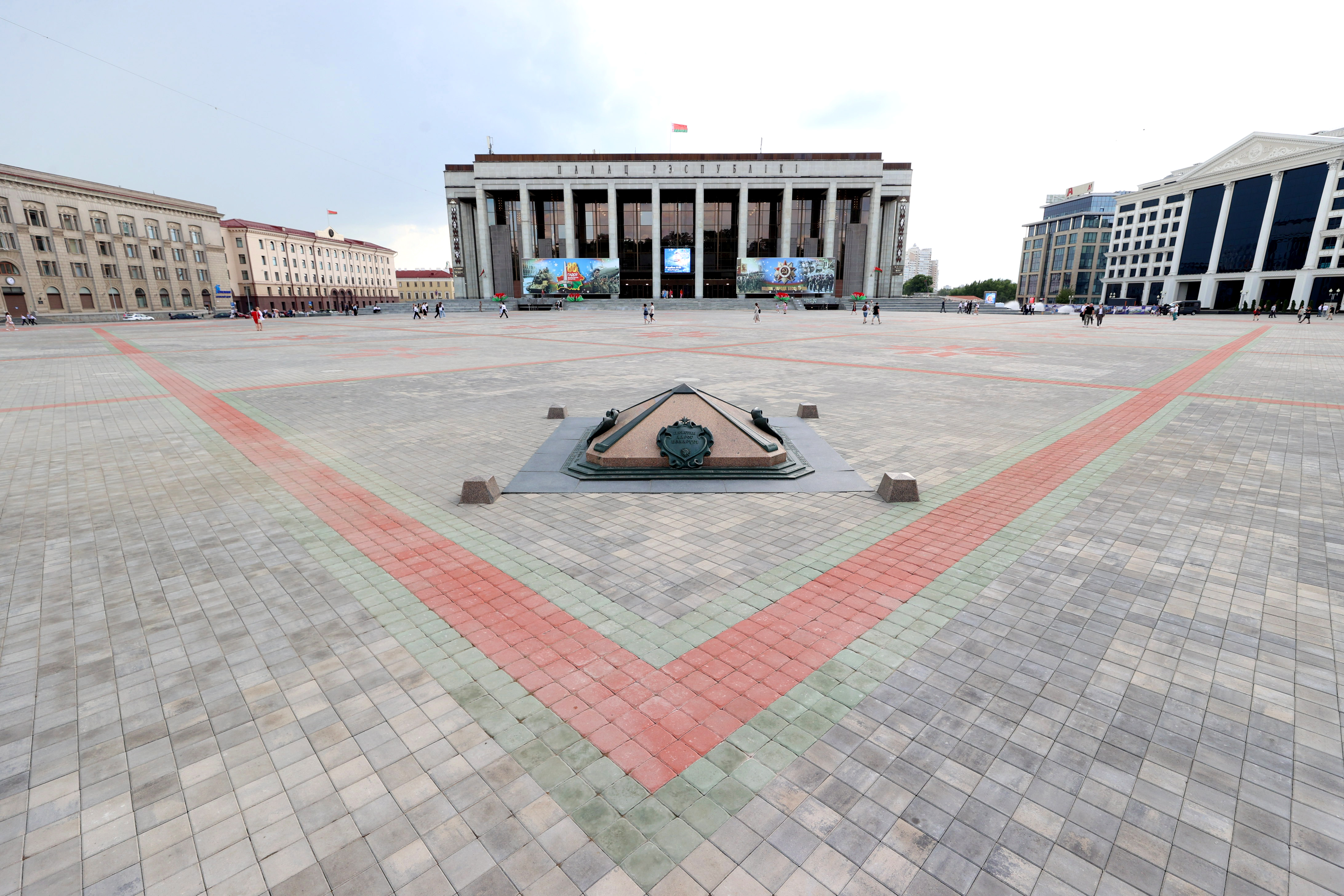 В Минске проходит Торжественное собрание в честь Дня Независимости Беларуси