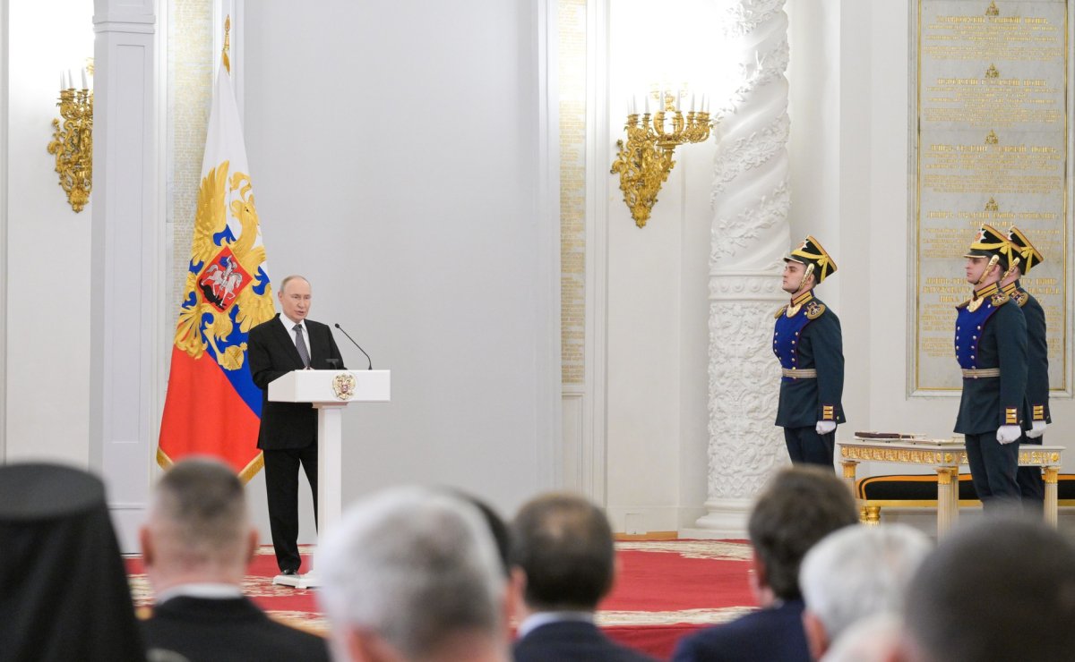 Путин: за каждым героическим поступком – верность своему долгу и принципам