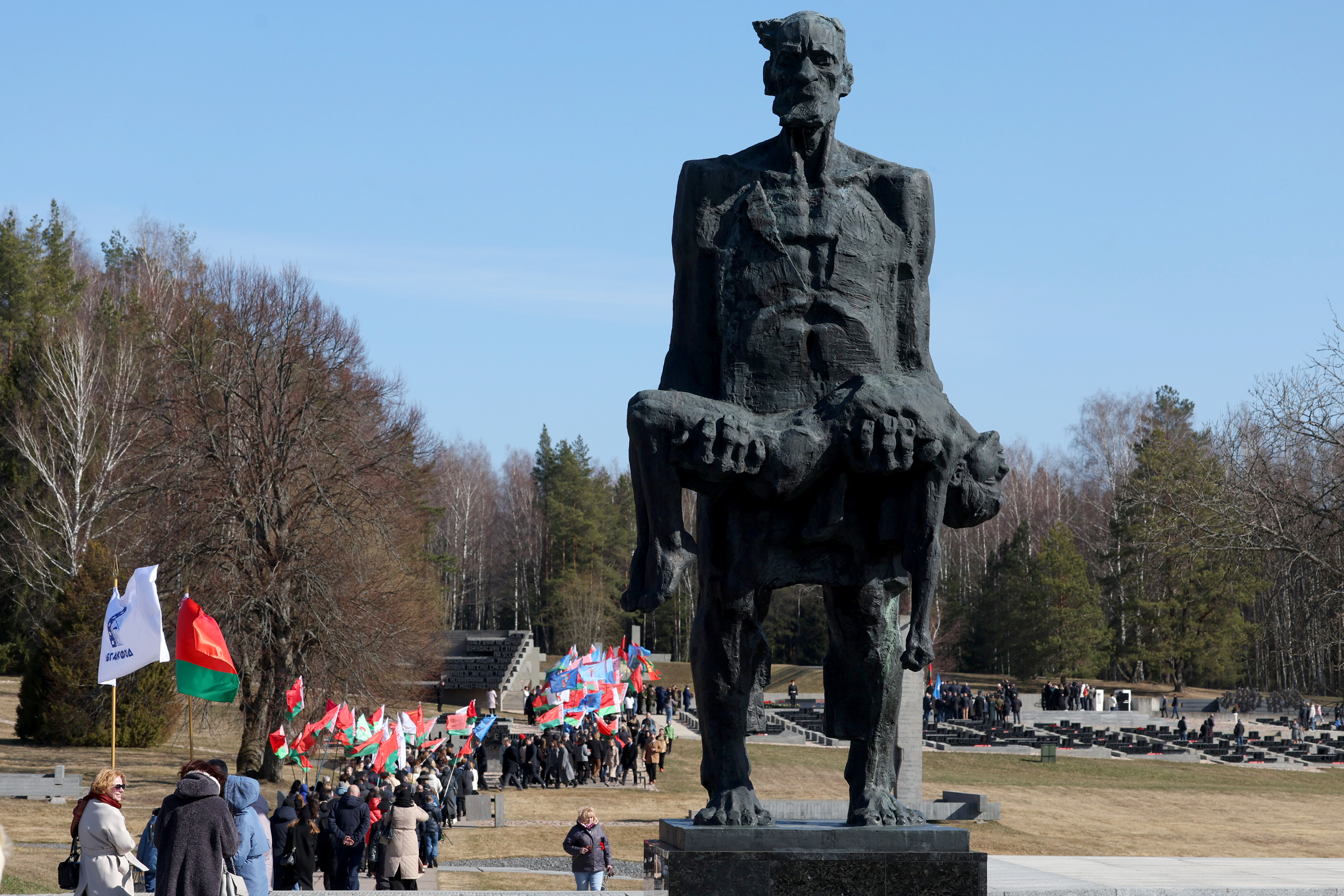 Хатынь -  символ народной памяти о преступлениях фашизма