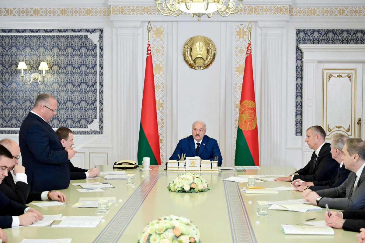  Лукашенко провел совещание по вопросам развития науки и деятельности НАН Беларуси