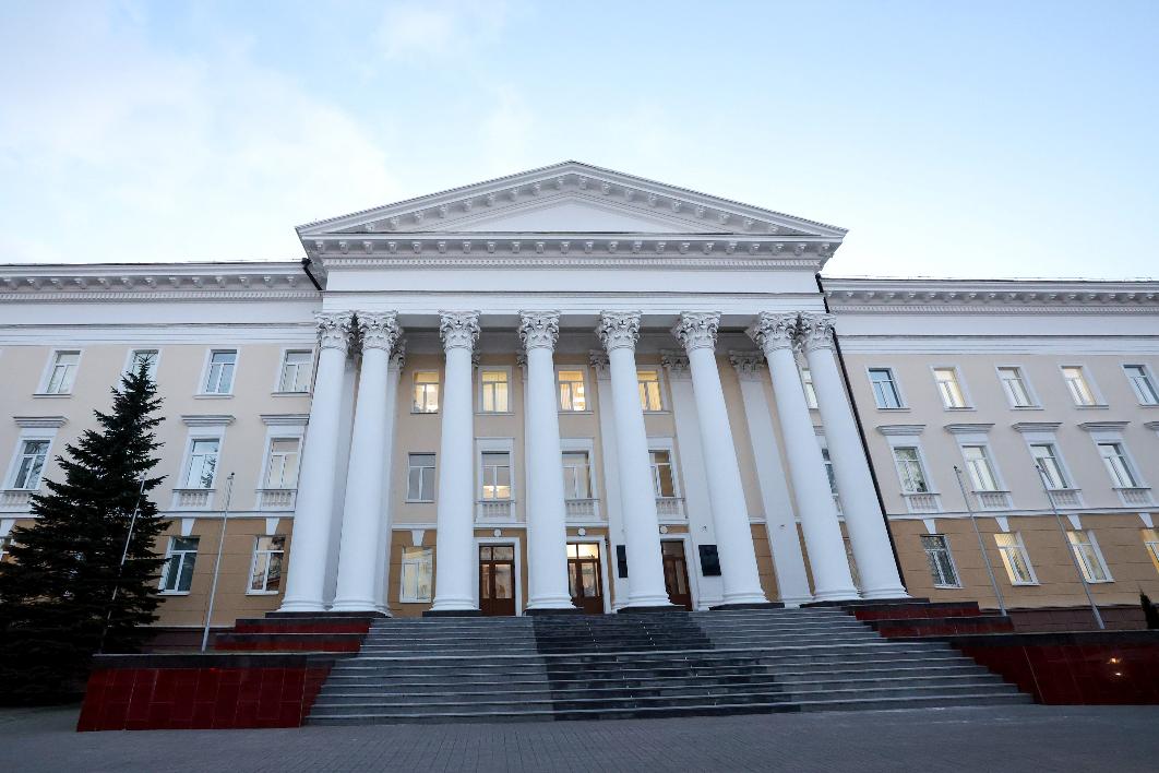 Лукашенко заслушал доклады глав Минобороны и КГБ Беларуси 