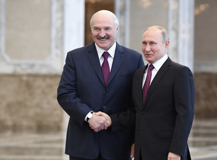 Президенты Беларуси и России обменялись поздравлениями по случаю 30-летия со дня установления дипломатических отношений между двумя странами 