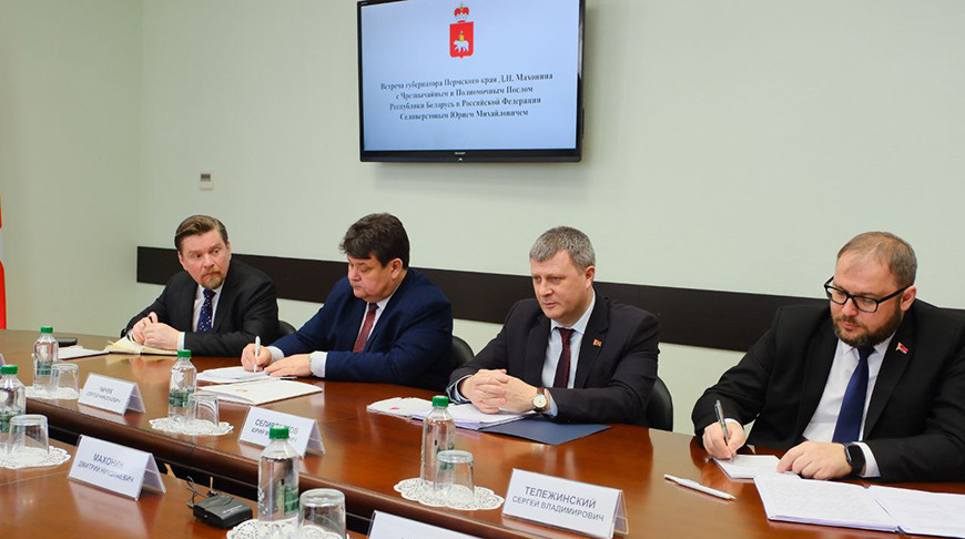 Посол  Беларуси в России находится с рабочей поездкой на Урале