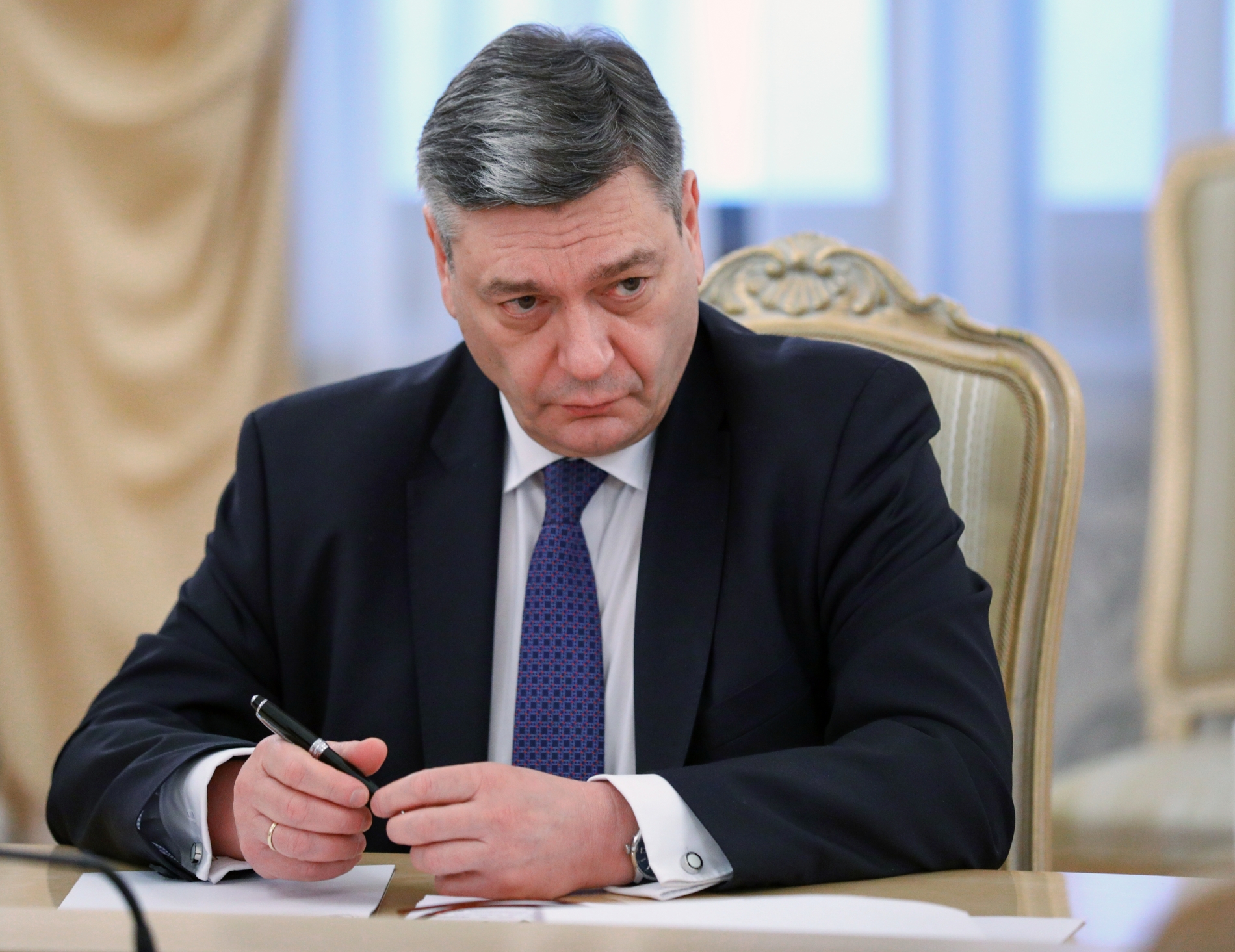 Сколько можно обвинять?