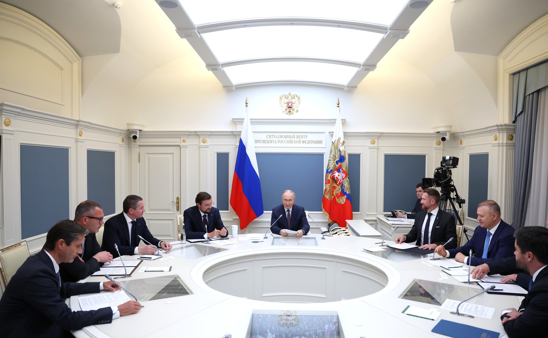 Путин: благодаря бизнесу экономика России демонстрирует устойчивость