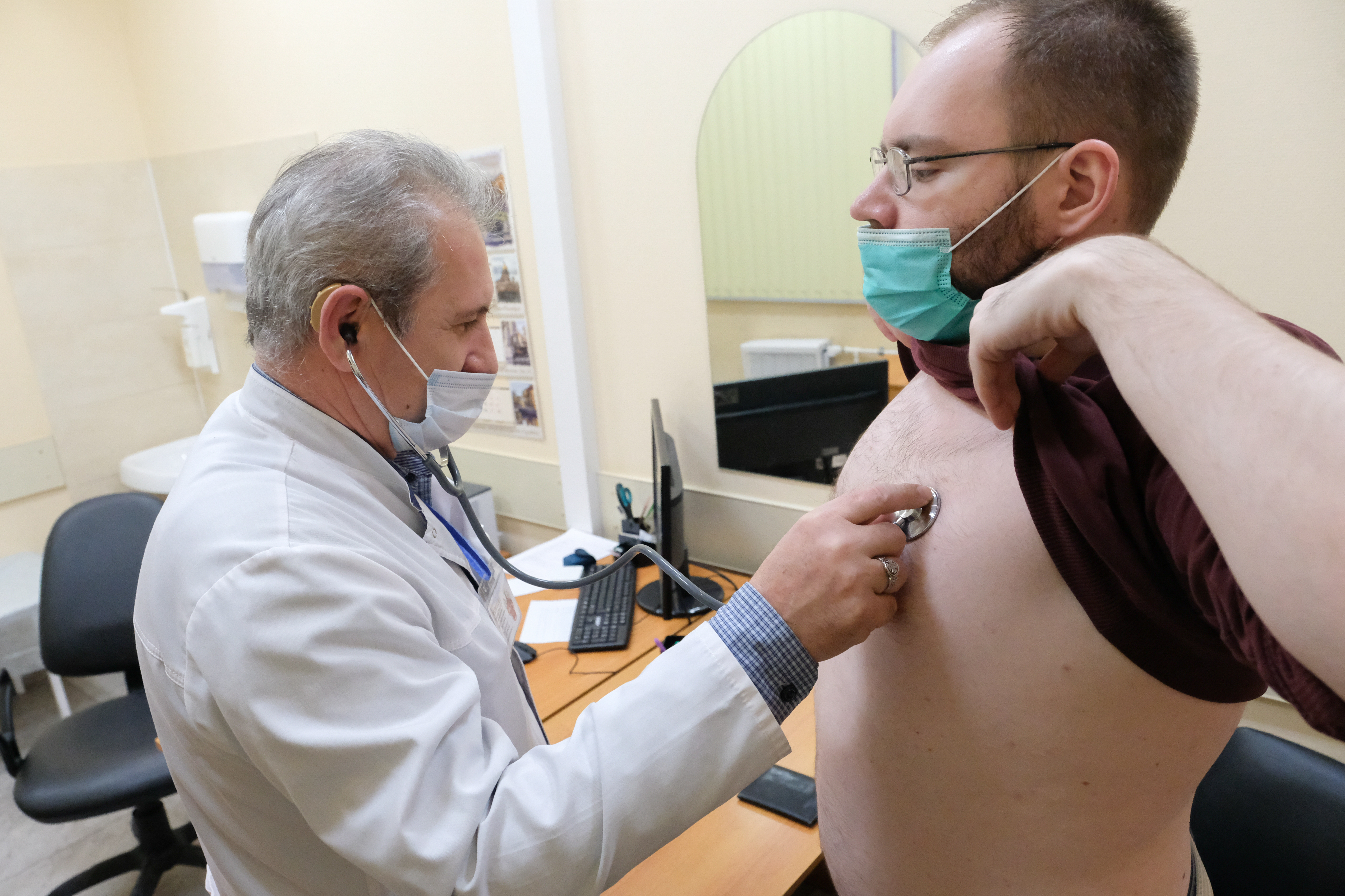 В Москве начались клинические испытания вакцины "Спутник Лайт"
