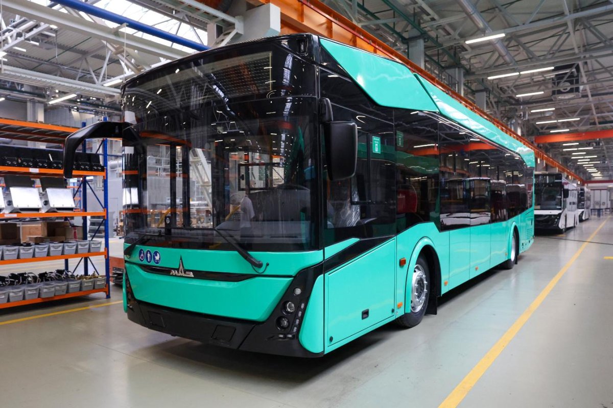 Владивосток обновил автопарк 14 новыми белорусскими автобусов 